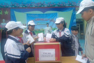 CHƯƠNG TRÌNH GIAO LƯU VĂN NGHỆ “TIẾNG HÁT ÁT HOÀN CẢNH XOA DỊU NỖI ĐAU DA CAM”